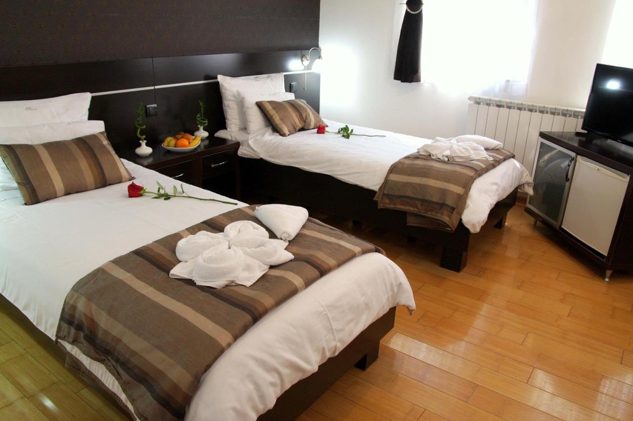 Hotel Novak ซวอร์นิก ภายนอก รูปภาพ